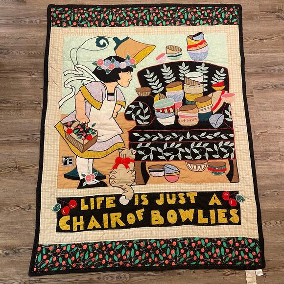 Mary Engelbreit Vintage Detailed Stitched "Chair of Bowlies" Baby Child Quilt - Picture 1 of 7